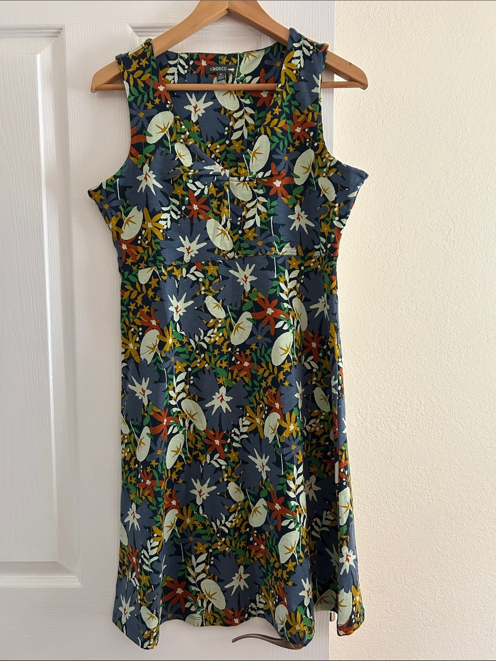 EUC - Toad&Co Floral Midi Dress with Multicolor Flower/Leaf Print